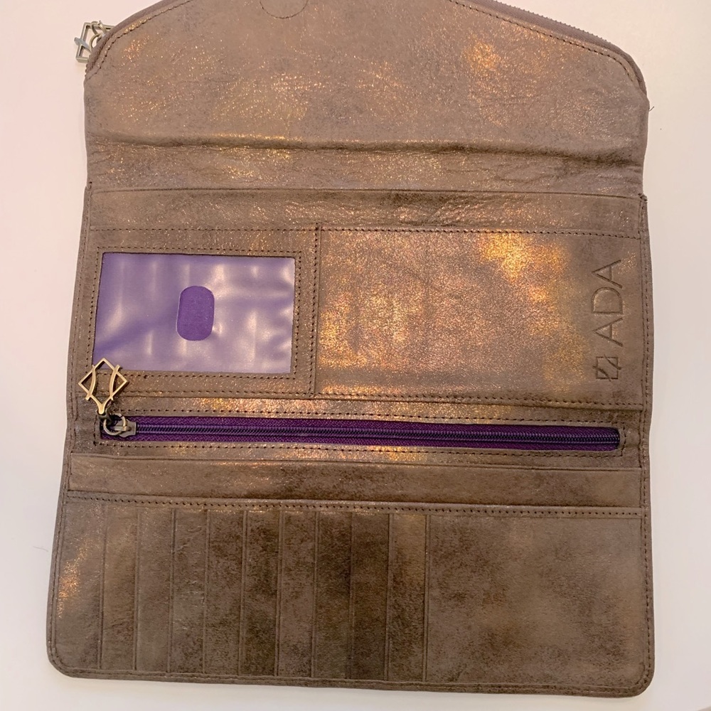 Ada Clutch - image 4